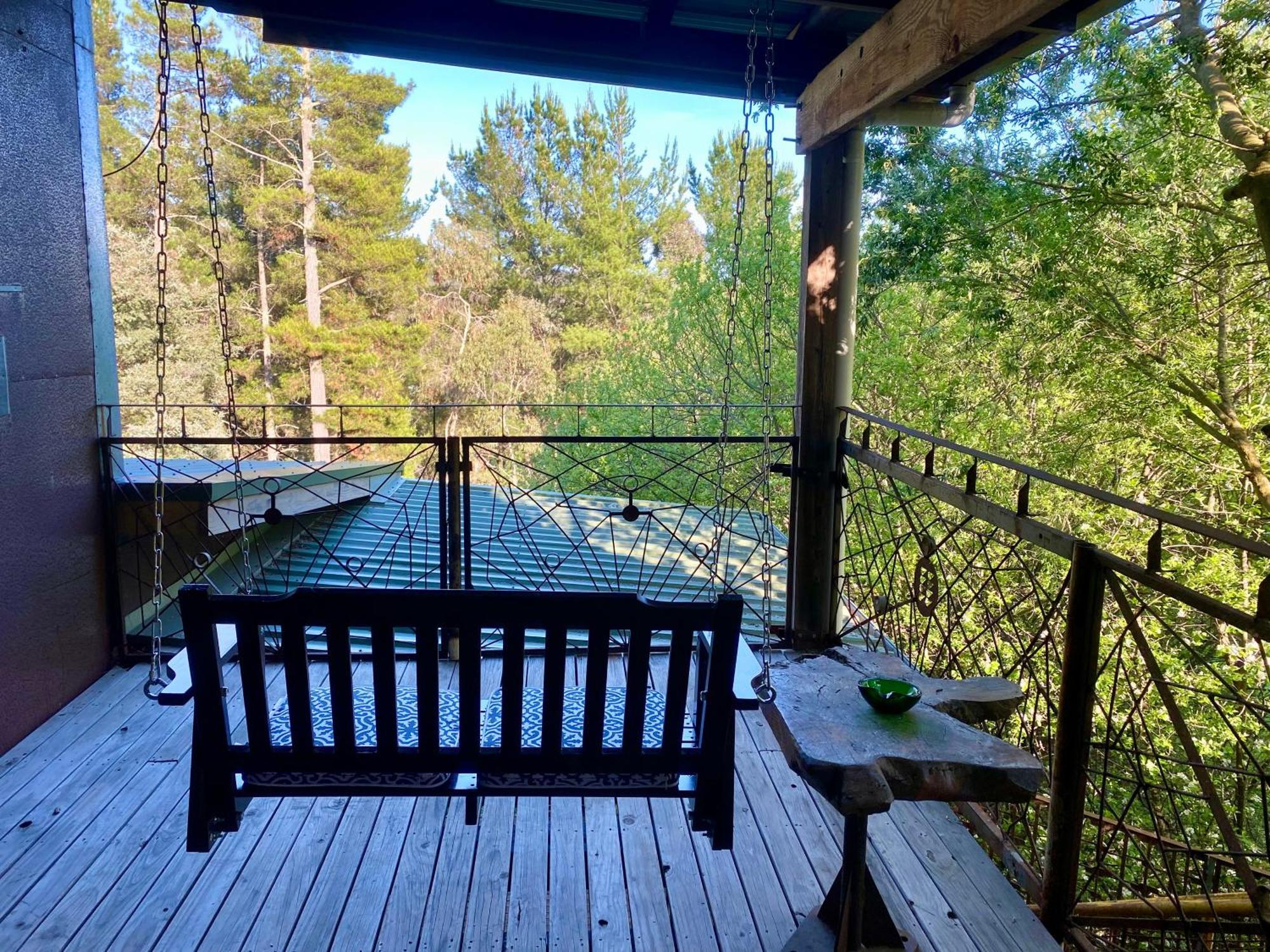 Апартаменты Sutton Spring Art Retreats Дейлсфорд Экстерьер фото